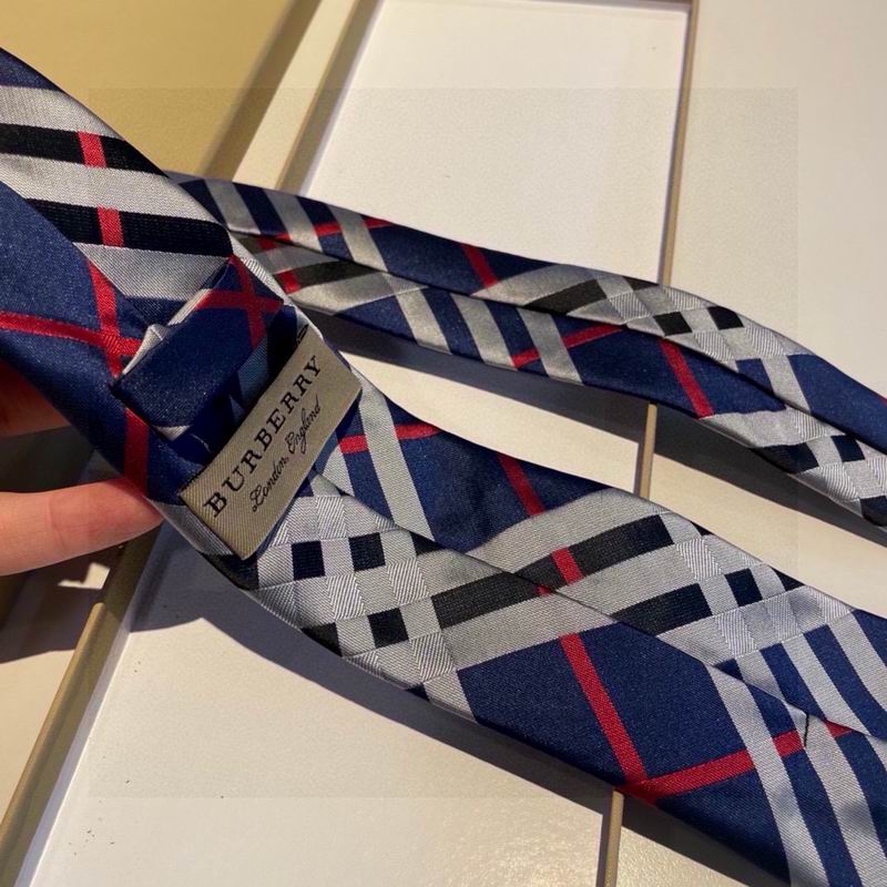 Burberry Tie hm (257)